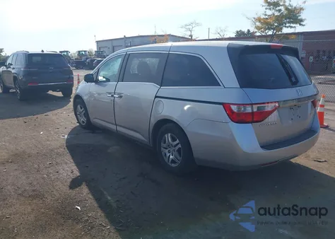 2013 Honda Odyssey Ex z USA, uszkodzony, nr VIN 5FNRL5H45DB082818